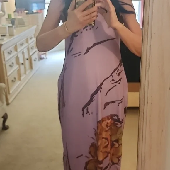 Butterfly Dress - Picture 8 of 9